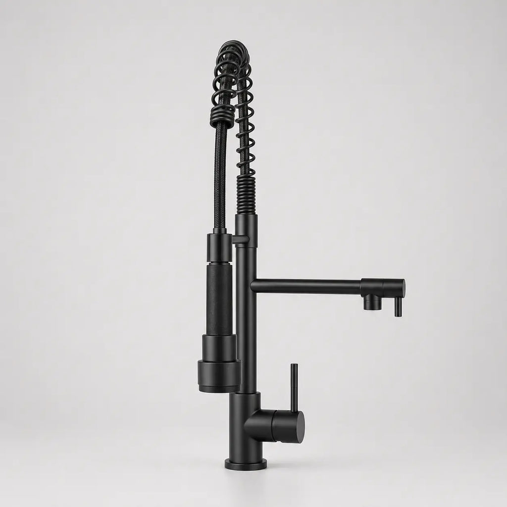 Robinet de cuisine noir mat avec douchette extractible, ressort hélicoïdal et bec pivotant au style industriel