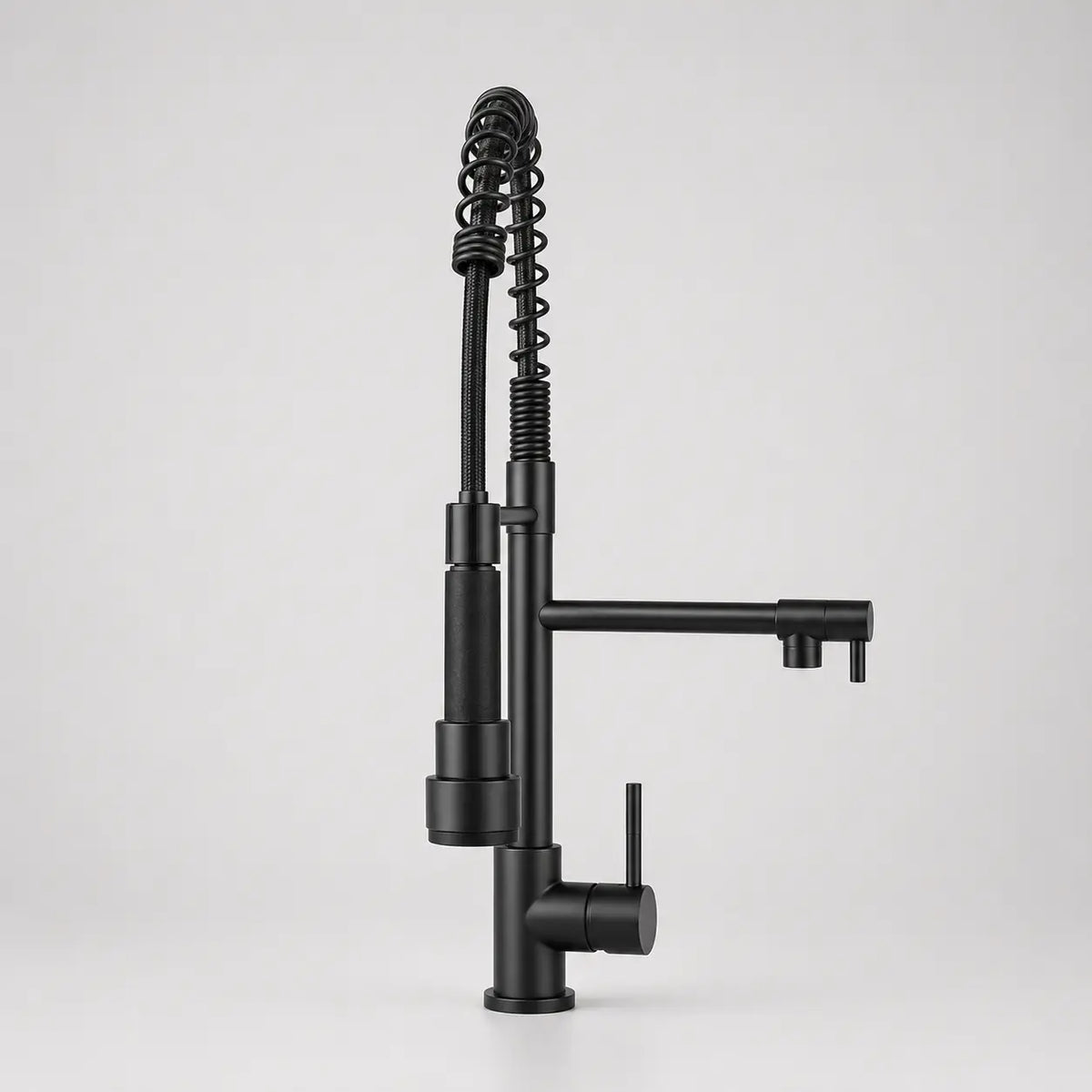  Robinet de cuisine noir mat avec douchette extractible, ressort hélicoïdal et bec pivotant au style industriel