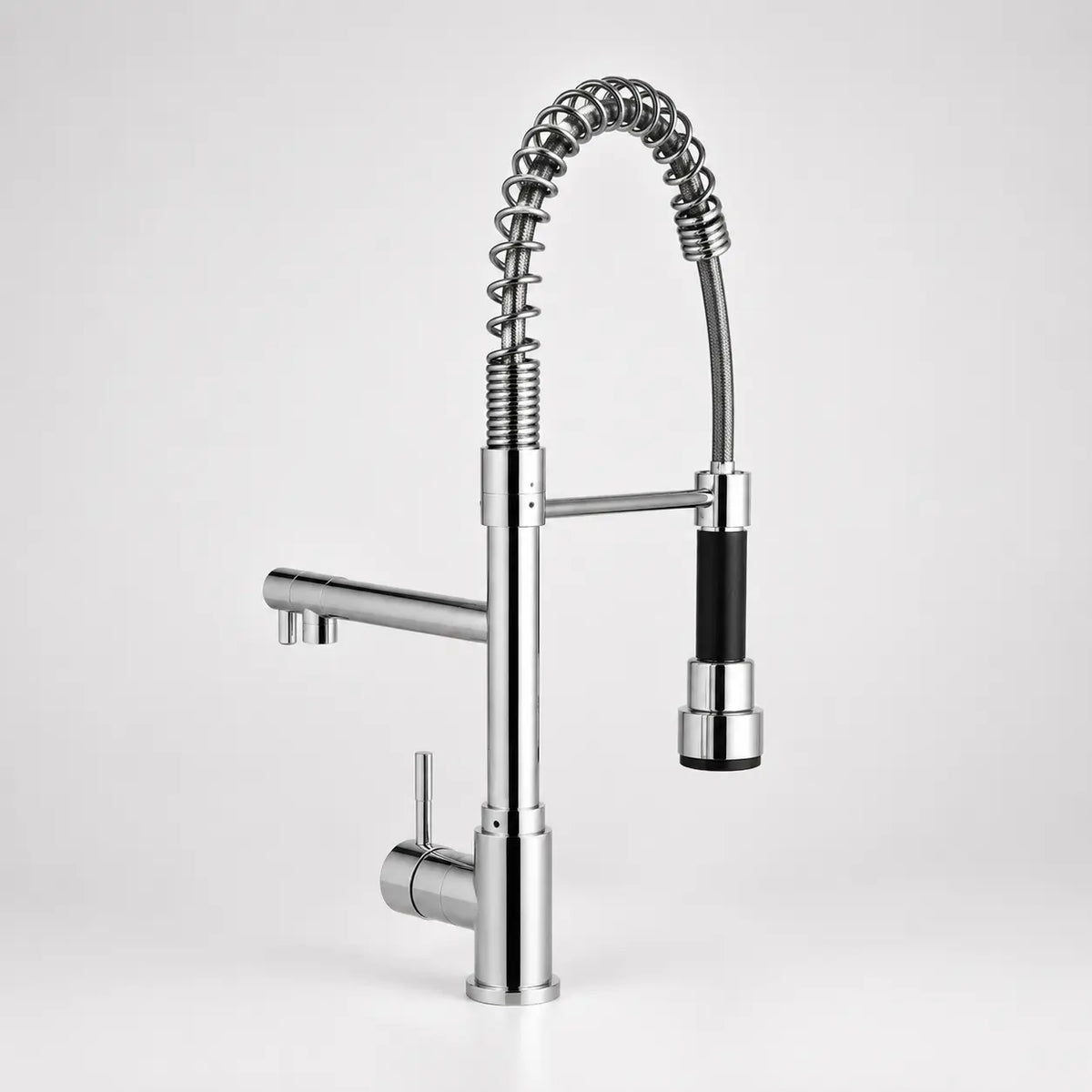 Robinet de cuisine chromé avec douchette extractible, ressort spiralé flexible, mitigeur monocommande et bec pivotant