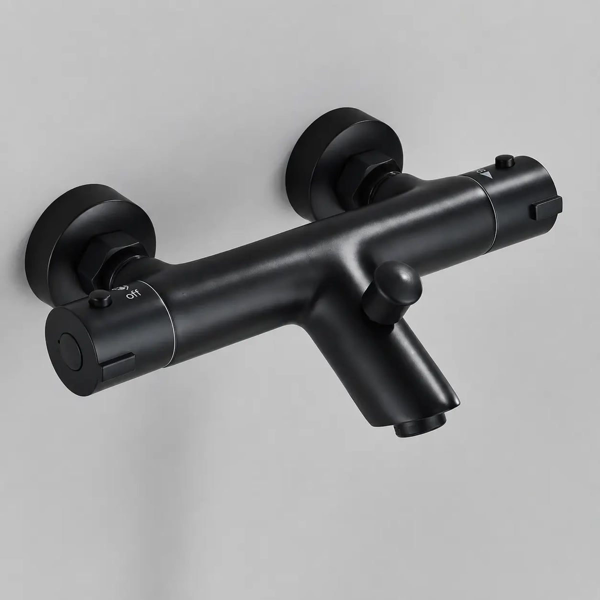 Mitigeur thermostatique noir mat mural avec contrôle précis de température pour douche moderne
