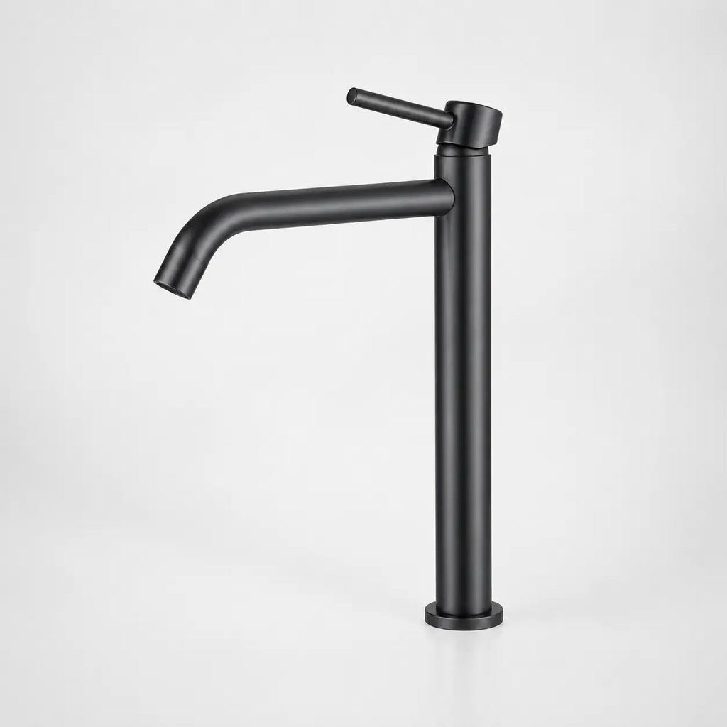 Robinet mitigeur haut pour vasque en noir mat, design minimaliste avec bec courbé et commande à levier moderne.