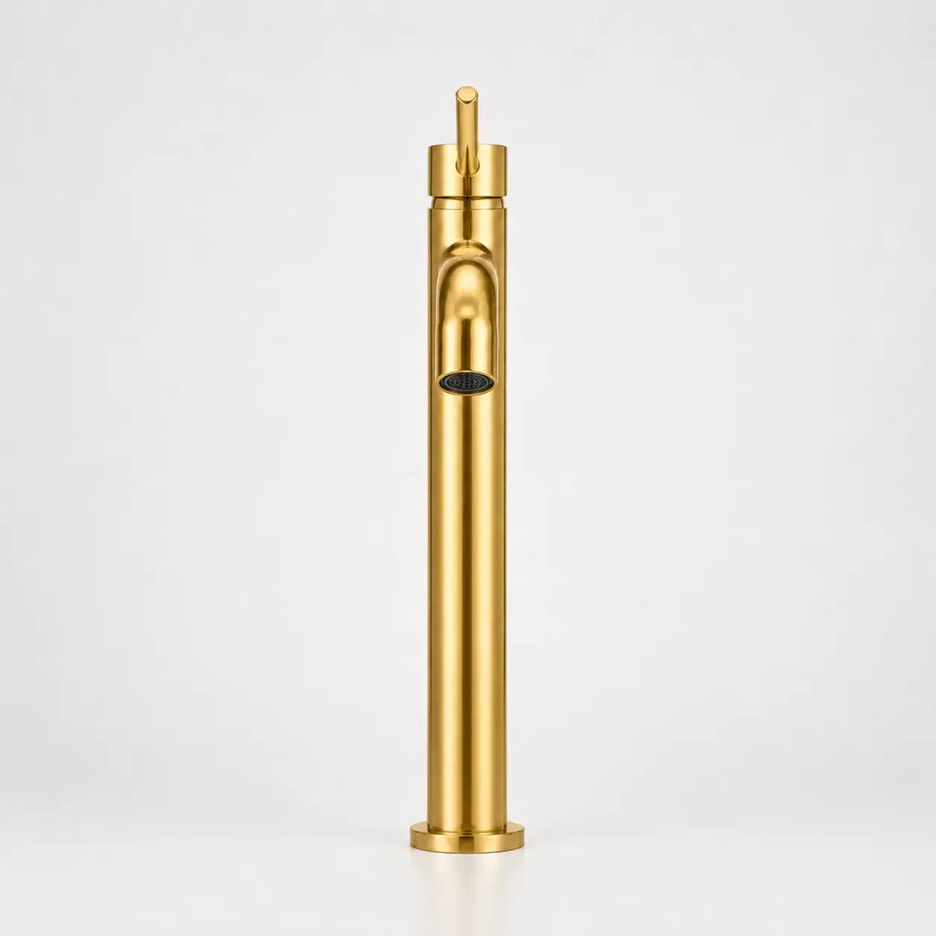 Robinet mitigeur haut pour vasque en or brossé, silhouette cylindrique épurée avec design contemporain élégant